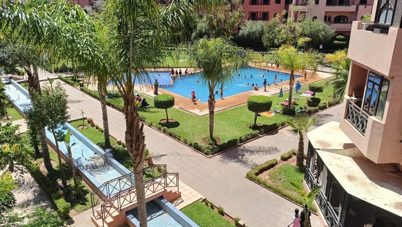 Moderne A 5piscines Apartment *